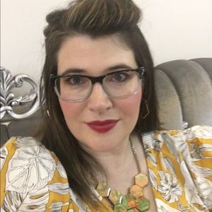 Meet your Posher, Megan